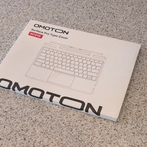 Omoton KC010 Surface Pro Keyboard And Cover